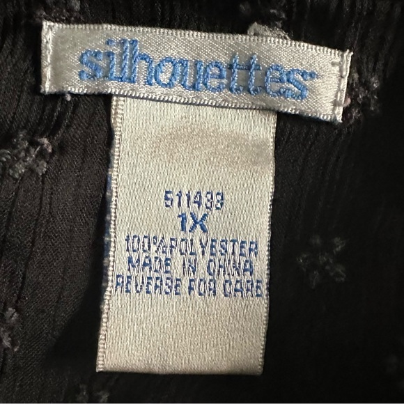 Silhouette - *Plus Size* Black sheer embroidered peplum blouse - Size 1X - Picture 2 of 2